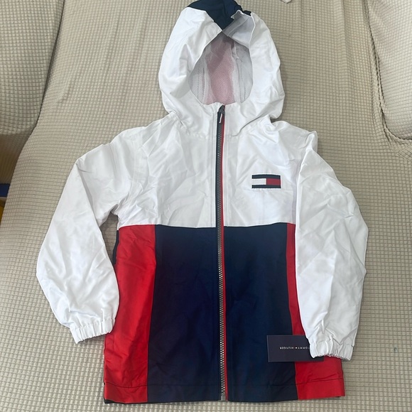NWT Tommy Hilfiger boy’s wind breaker jacket - Picture 1 of 5